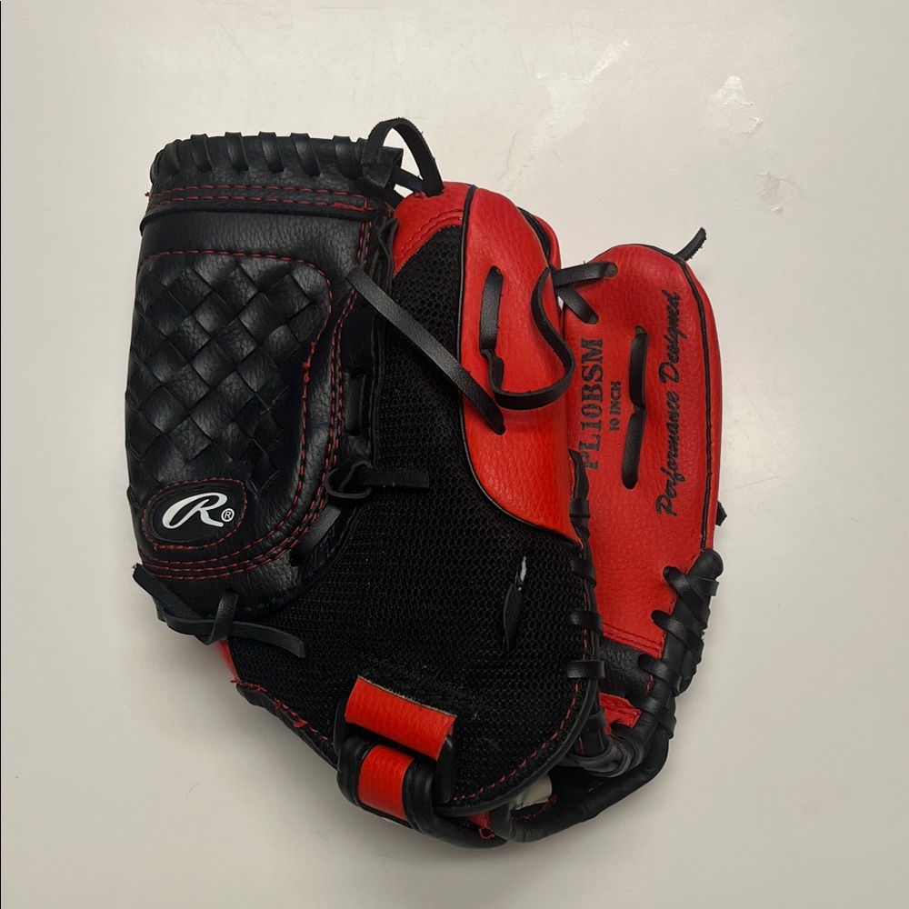 Rawlings Youth Black and Red Players Series Performance Glove 10”